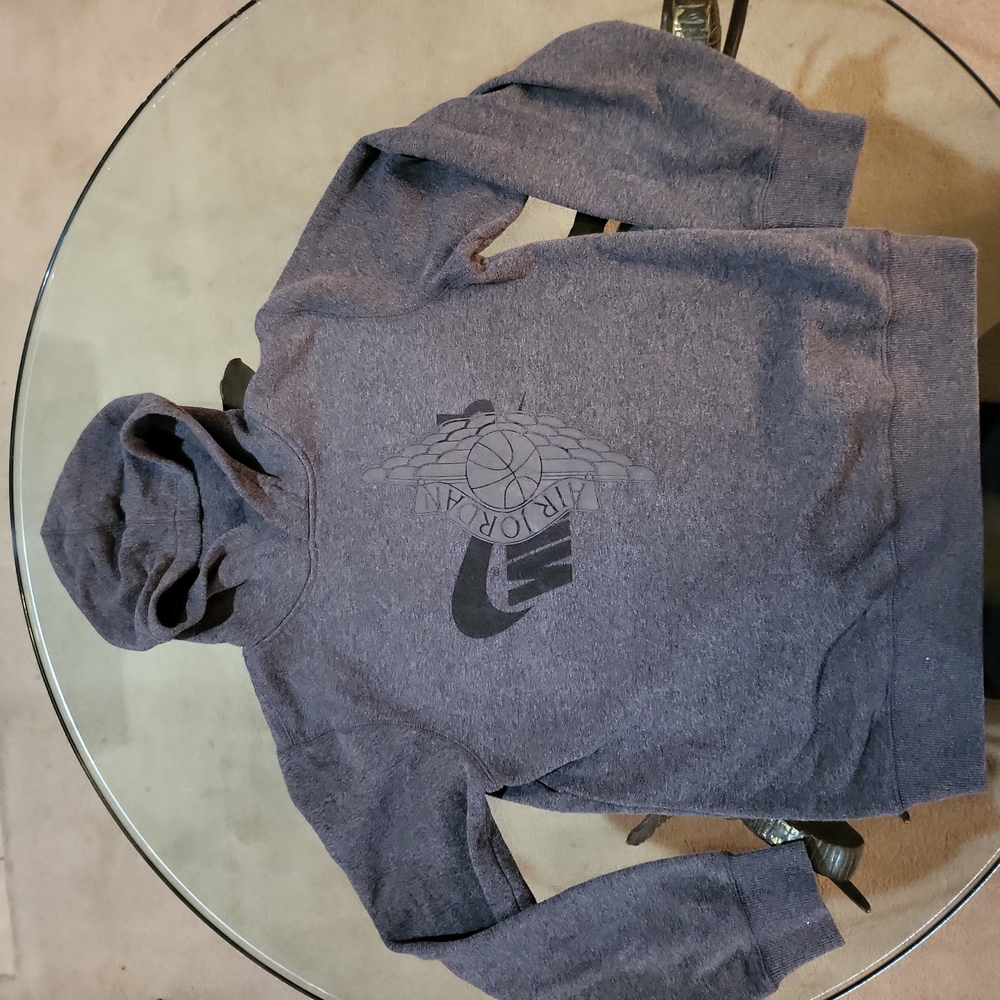 Boys gray Air Jordan hoodie